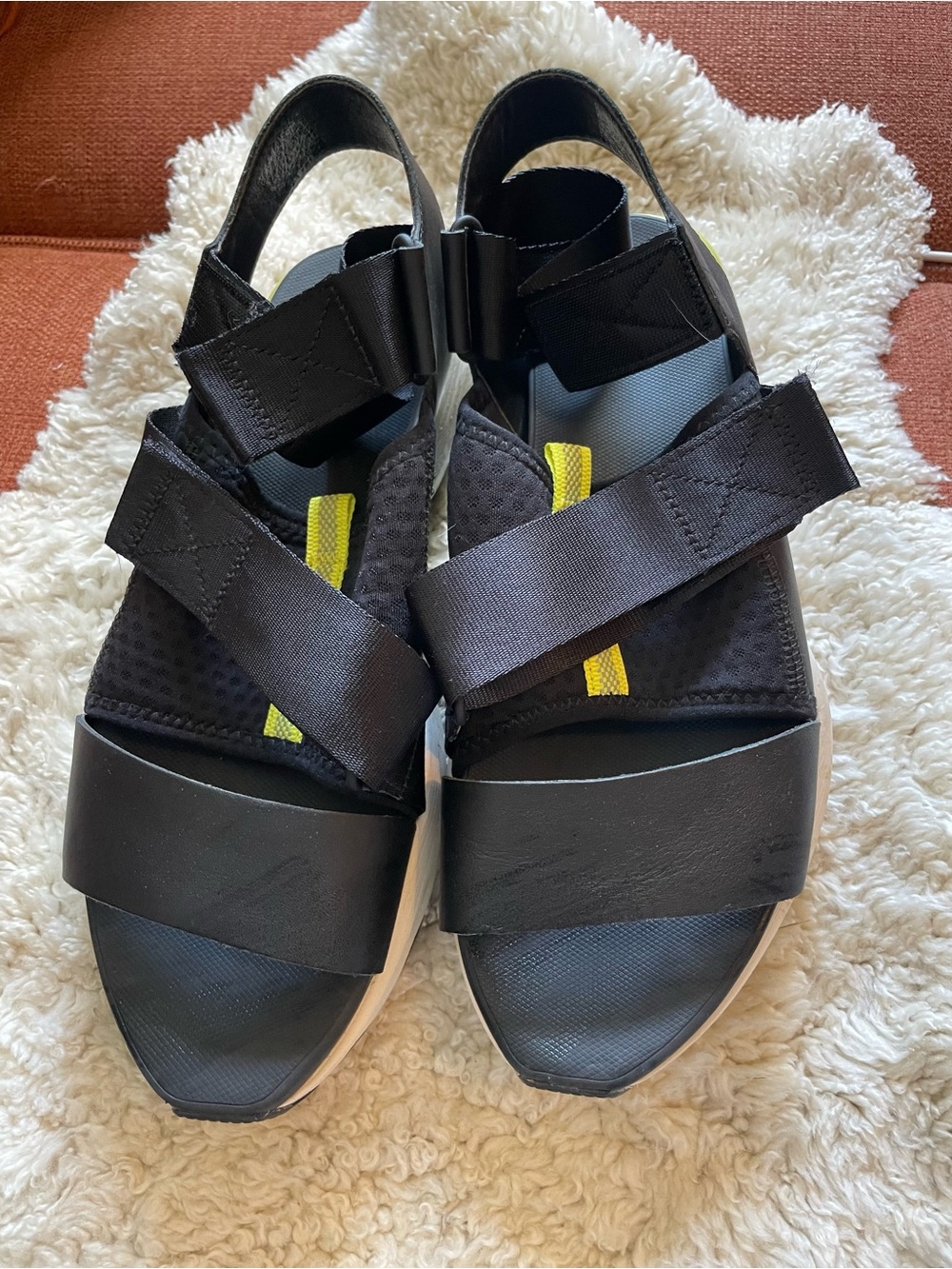 Sorel Kinetic Sandals. Size 10. Like New.